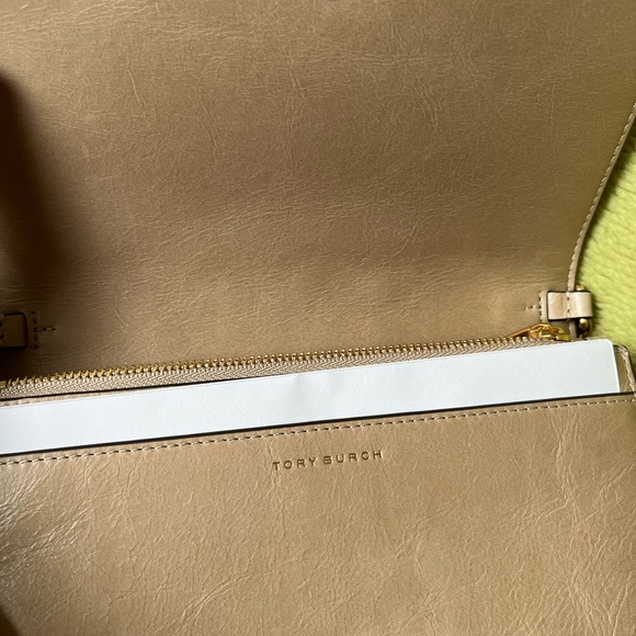 Tory Burch - Picture 4 of 9